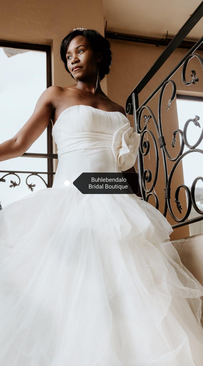 Regal embrace